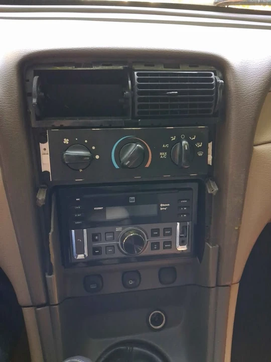 2001 Ford SN95 Mustang - Image 10 of 10