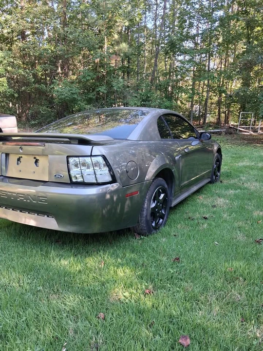 2001 Ford SN95 Mustang - Image 6 of 10