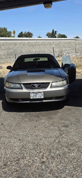 2001 Ford SN95 Mustang - Image 2 of 3