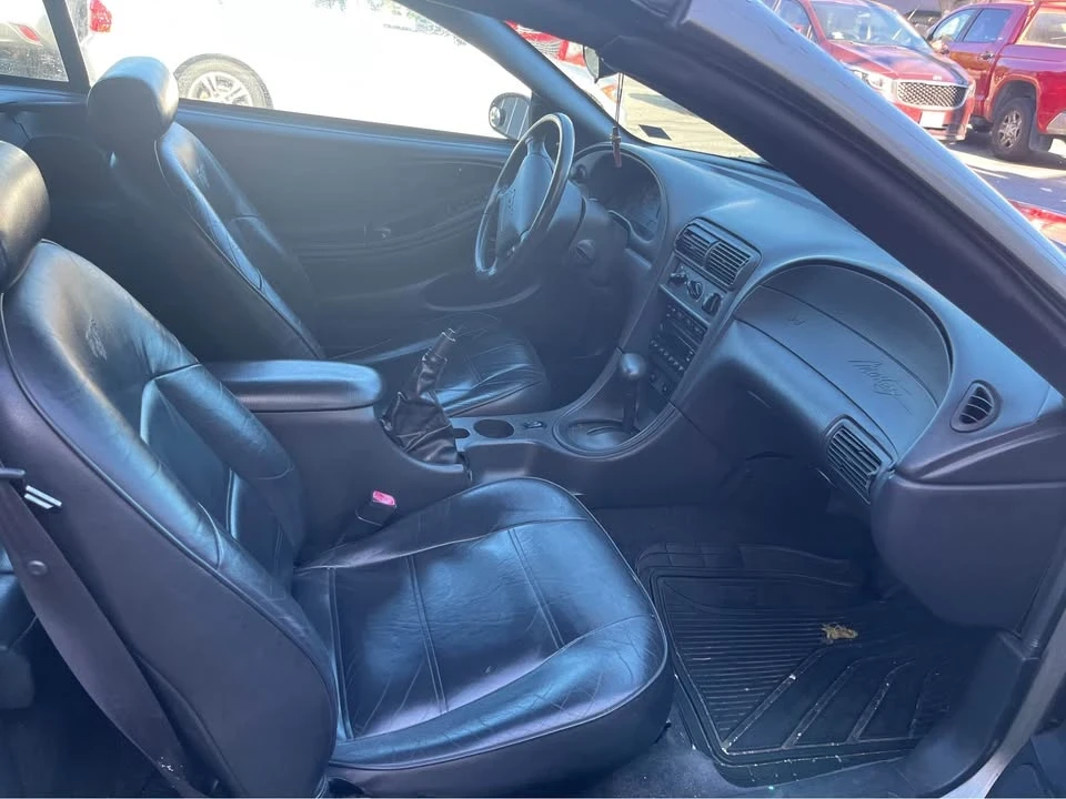 2001 Ford SN95 Mustang - Image 7 of 19
