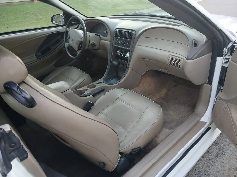 2001 Ford SN95 Mustang - Image 6 of 14