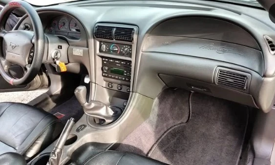2001 Ford SN95 Mustang - Image 9 of 11