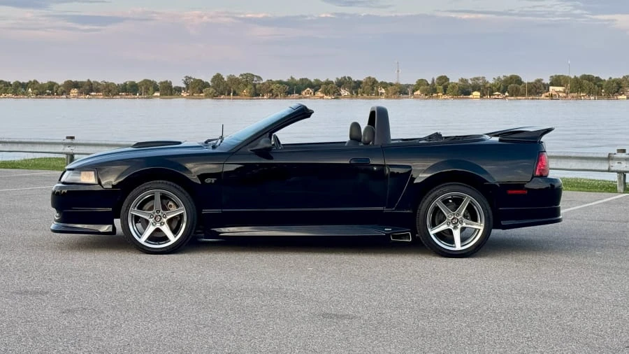 2001 Ford SN95 Mustang - Image 2 of 31