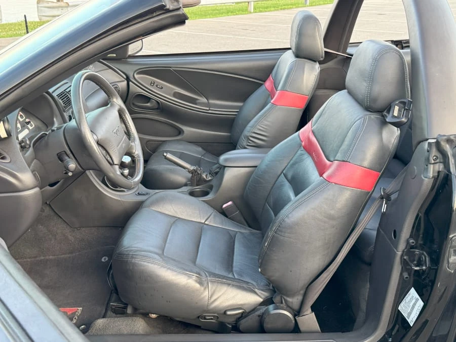 2001 Ford SN95 Mustang - Image 30 of 31