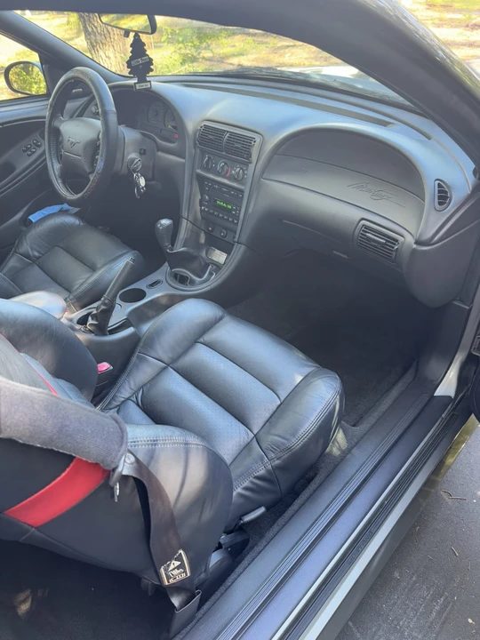 2001 Ford SN95 Mustang - Image 12 of 19