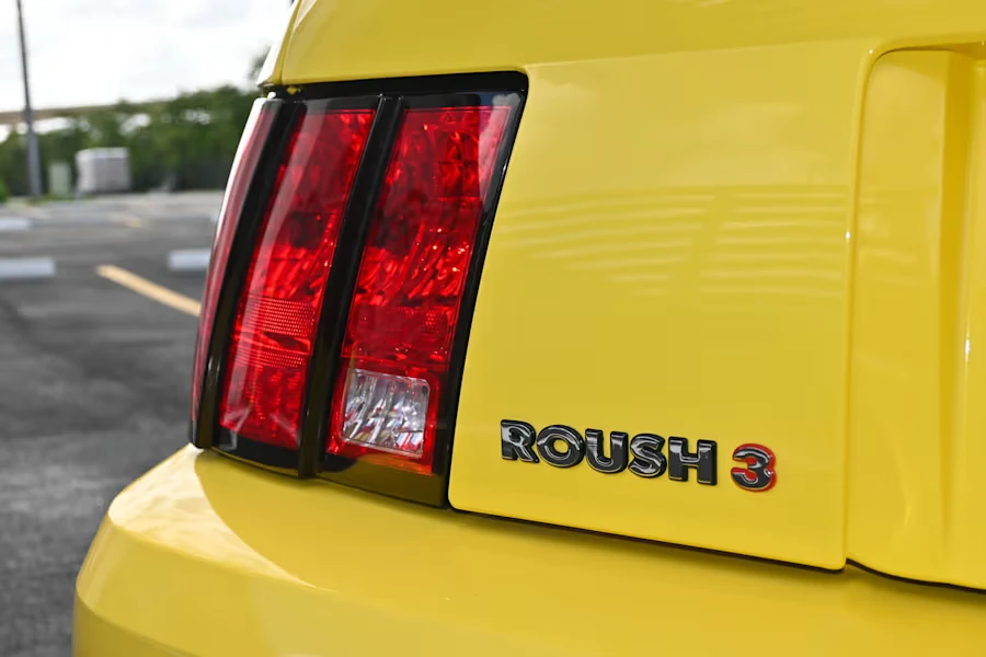 2001 Ford SN95 Mustang - Image 5 of 31