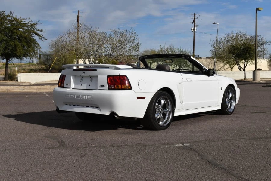 2001 Ford SN95 Mustang Cobra - Image 10 of 11