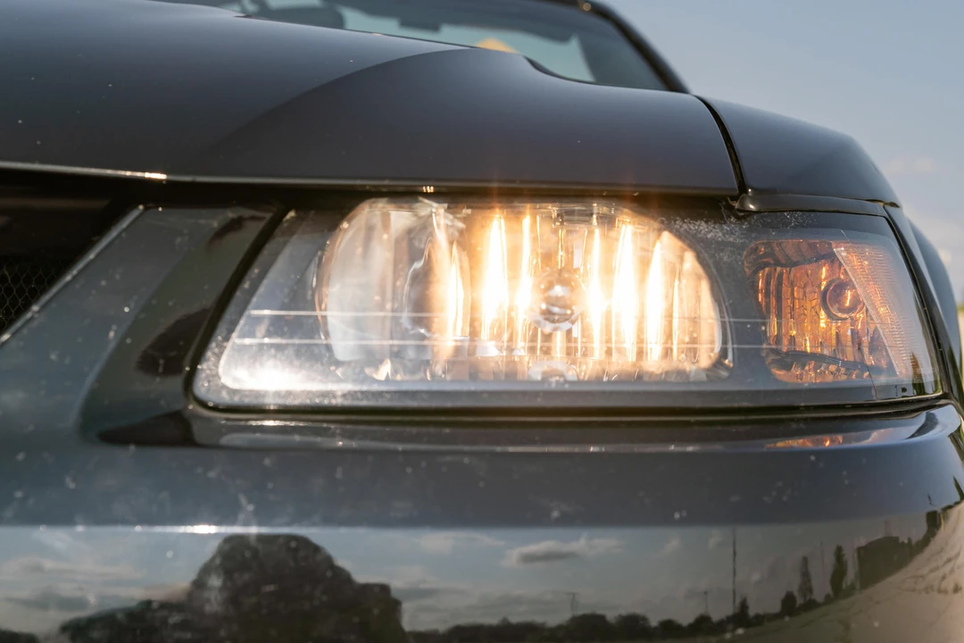 2001 Ford SN95 Mustang Cobra - Image 23 of 31