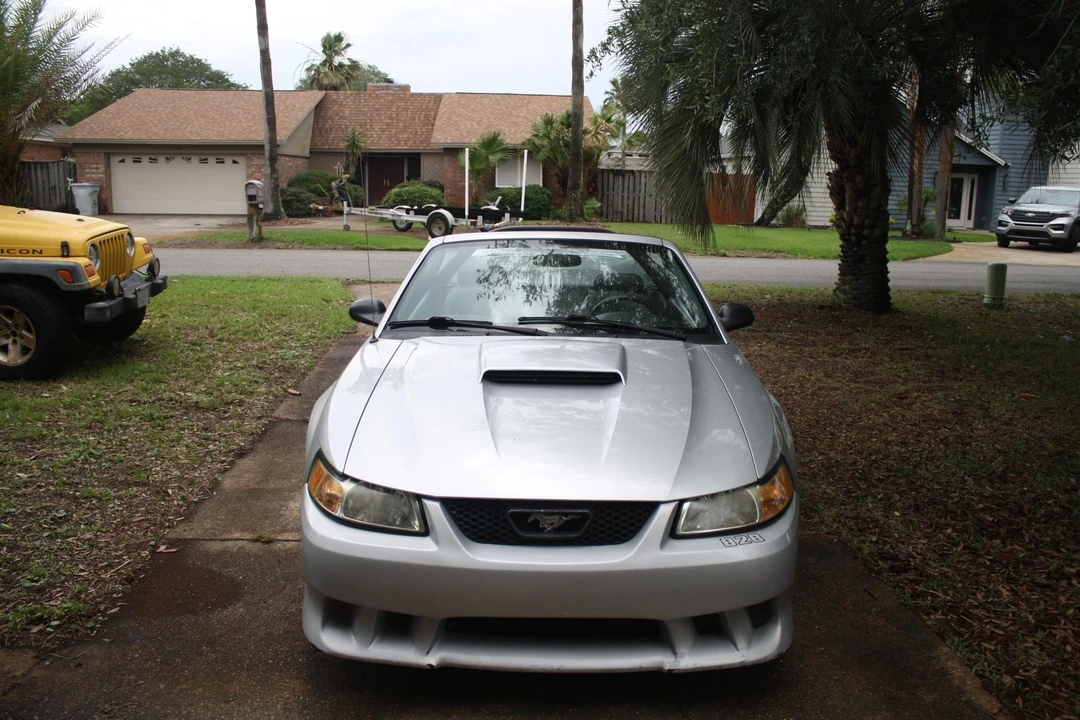 2001 Ford SN95 Mustang - Image 9 of 31