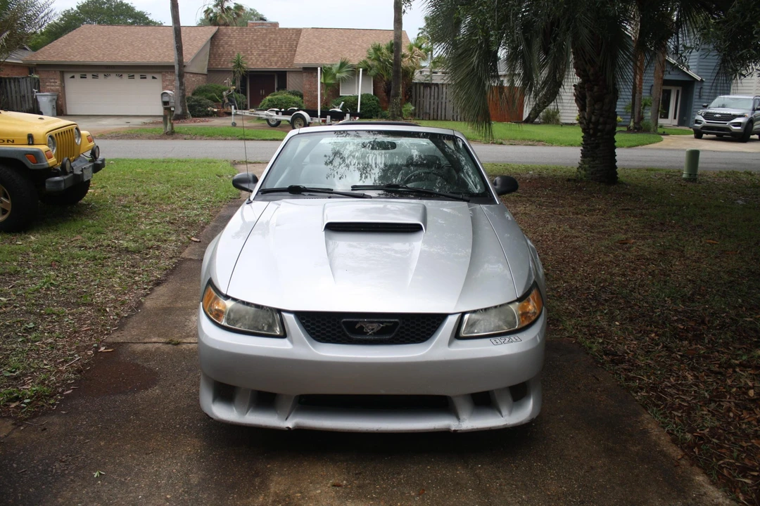2001 Ford SN95 Mustang - Image 10 of 31