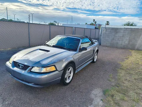 2001 Ford Mustang V6 Convertible 2D
