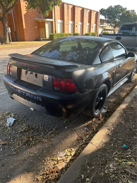 2001 Ford SN95 Mustang - Image 2 of 3