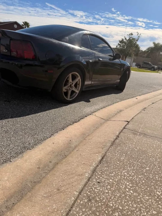 2001 Ford SN95 Mustang - Image 7 of 16