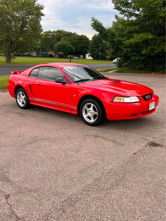 2001 Ford SN95 Mustang - Image 5 of 9