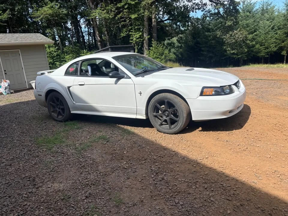 2001 Ford SN95 Mustang - Image 2 of 8