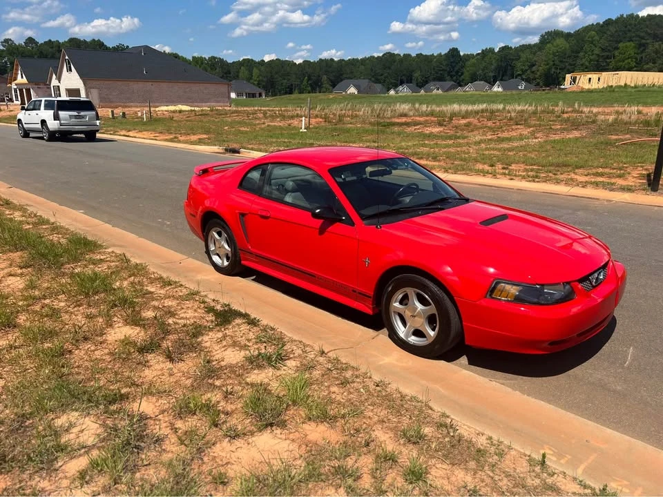 2001 Ford SN95 Mustang - Image 3 of 11