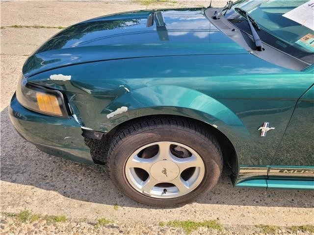 2001 Ford SN95 Mustang - Image 10 of 21
