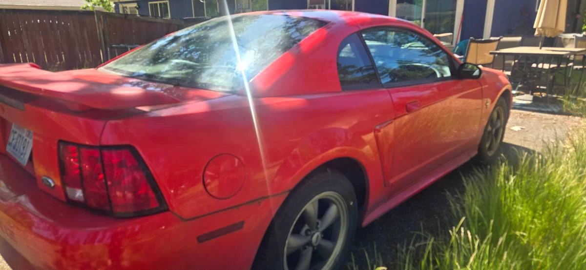 2001 Ford SN95 Mustang - Image 3 of 3