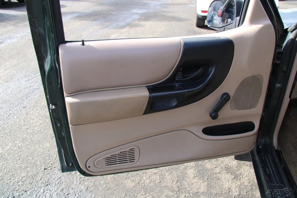 2001 Ford Ranger 3rd Gen - Image 13 of 21