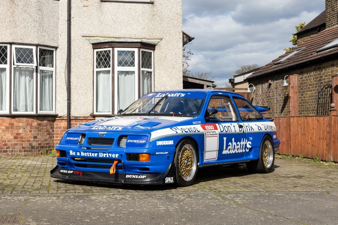 2001 Ford Sierra RS Cosworth - Image 16 of 30