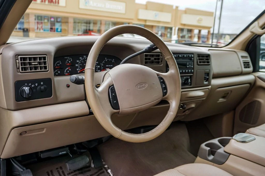2001 Ford Super Duty 1st Gen - Image 10 of 12