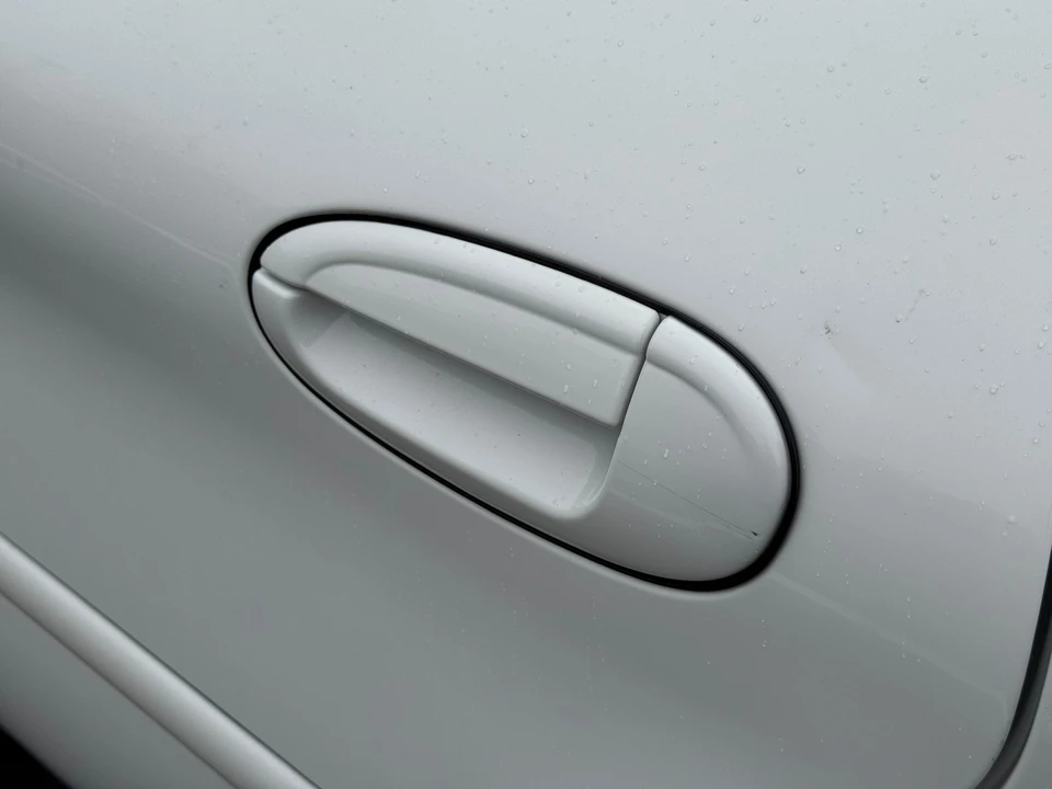 2001 Ford Taurus 4th Gen - Image 31 of 31