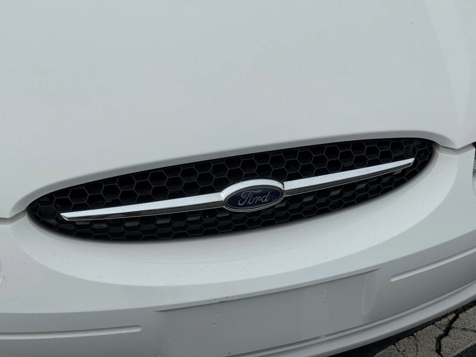 2001 Ford Taurus 4th Gen - Image 21 of 31