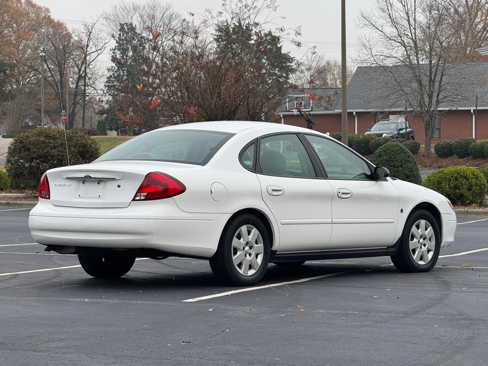 2001 Ford Taurus 4th Gen - Image 14 of 31