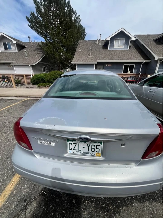 2001 Ford Taurus 4th Gen - Image 2 of 4