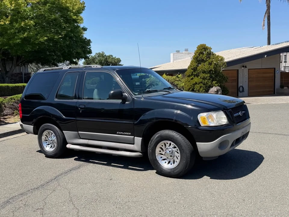 2001 Ford Explorer 2nd Gen - Image 2 of 9