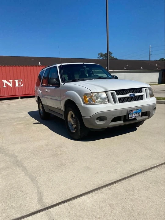 2001 Ford Explorer 2nd Gen - Image 3 of 12