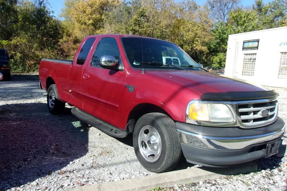 2001 Ford F-150 10th Gen - Image 4 of 13