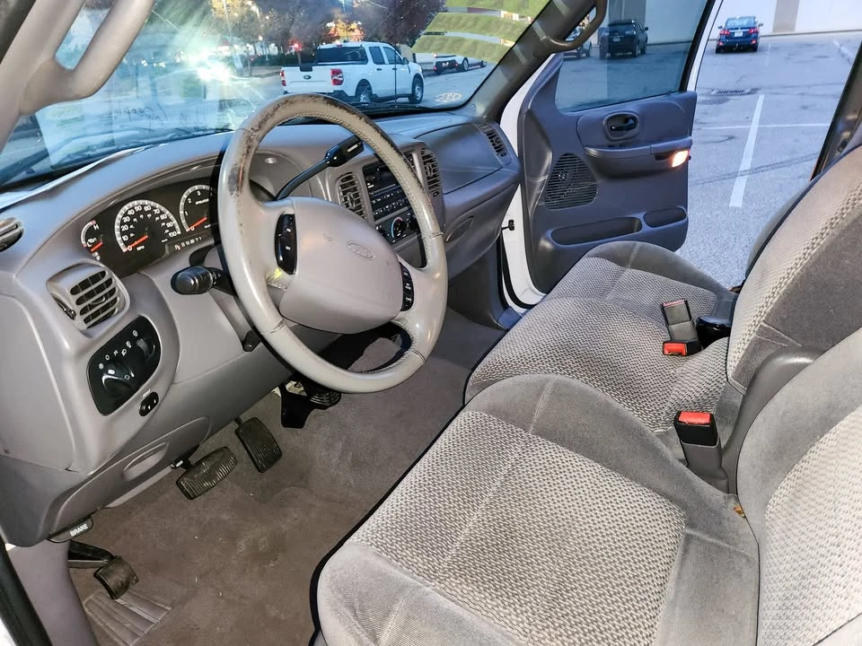 2001 Ford F-150 10th Gen - Image 13 of 20