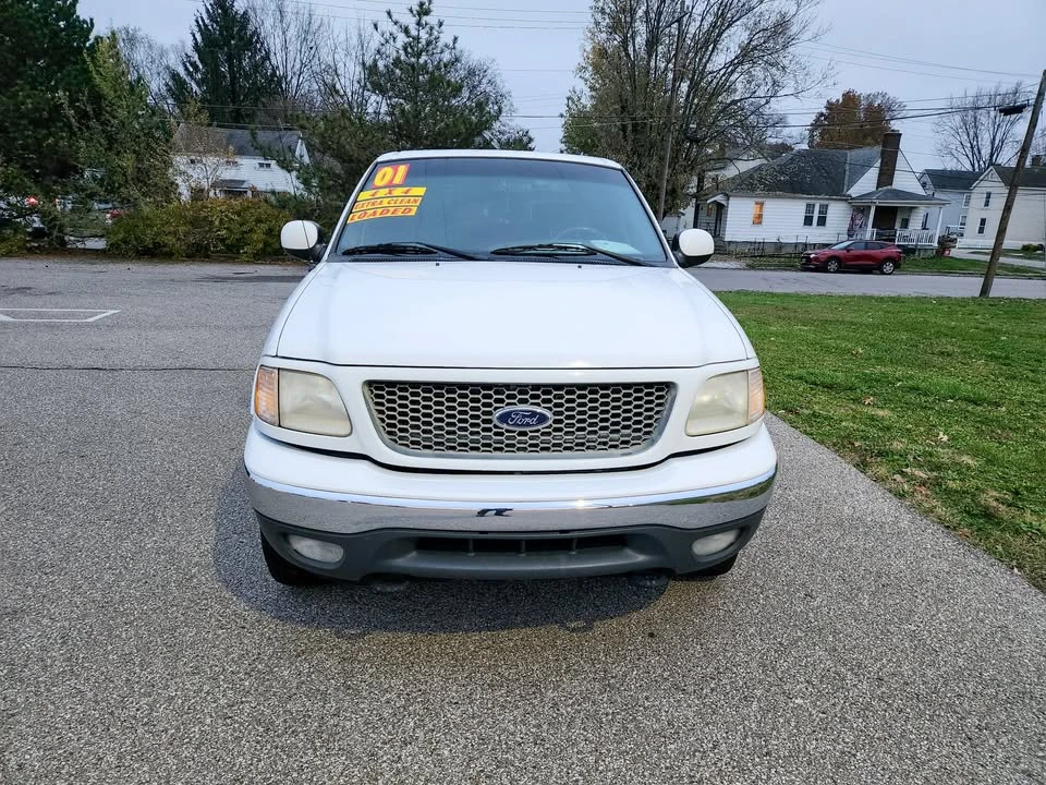 2001 Ford F-150 10th Gen - Image 2 of 20