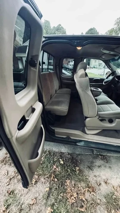 2001 Ford F-150 10th Gen - Image 4 of 12