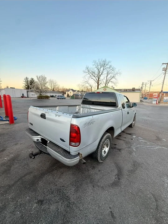 2001 Ford F-150 10th Gen - Image 4 of 9