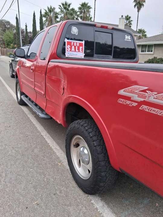 2001 Ford F-150 10th Gen - Image 2 of 4