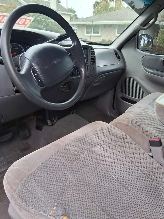 2001 Ford F-150 10th Gen - Image 3 of 4