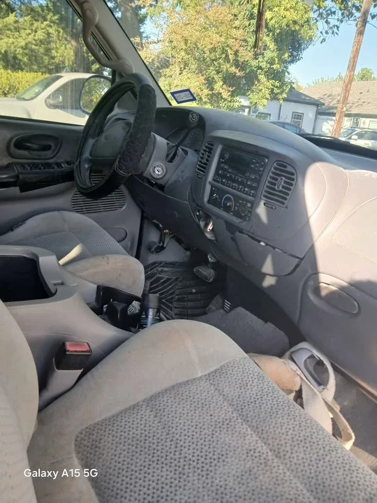 2001 Ford F-150 10th Gen - Image 2 of 6