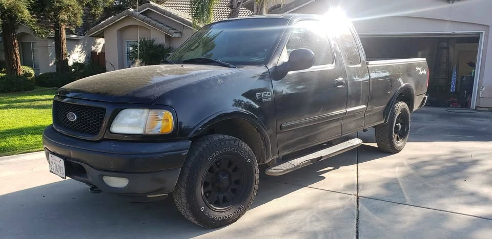 2001 Ford F-150 10th Gen - Image 2 of 5