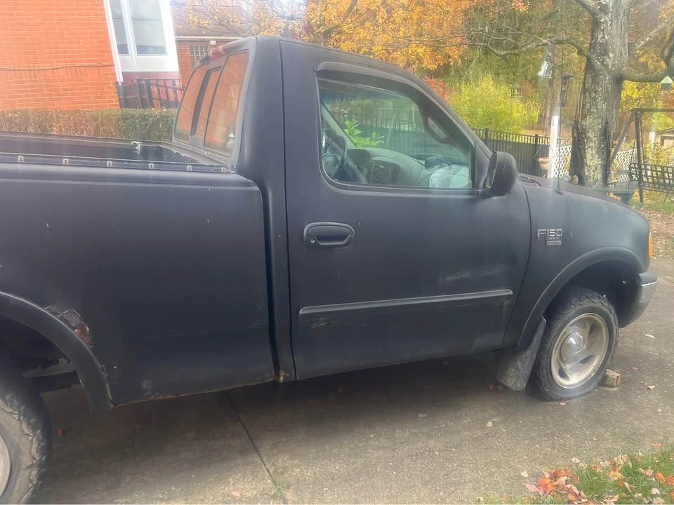 2001 Ford F-150 10th Gen - Image 5 of 9
