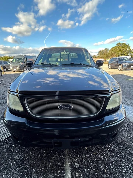 2001 Ford F-150 10th Gen - Image 3 of 20