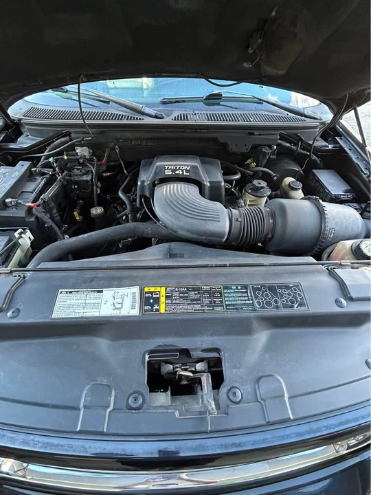 2001 Ford F-150 10th Gen - Image 18 of 20