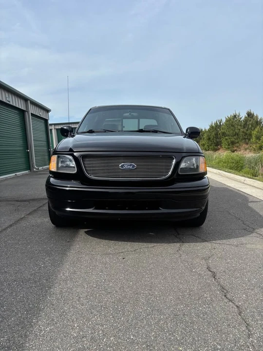 2001 Ford F-150 10th Gen - Image 5 of 13