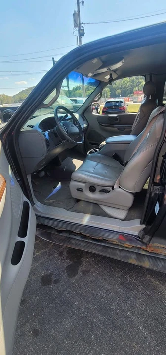 2001 Ford F-150 10th Gen - Image 11 of 12
