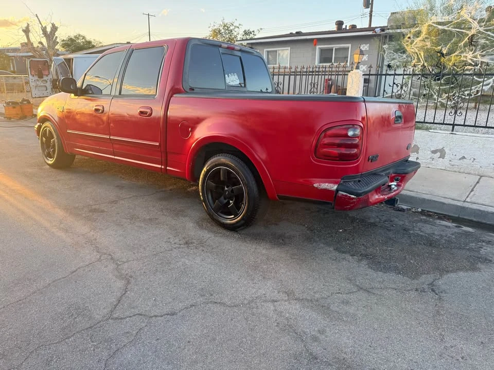 2001 Ford F-150 10th Gen - Image 2 of 7