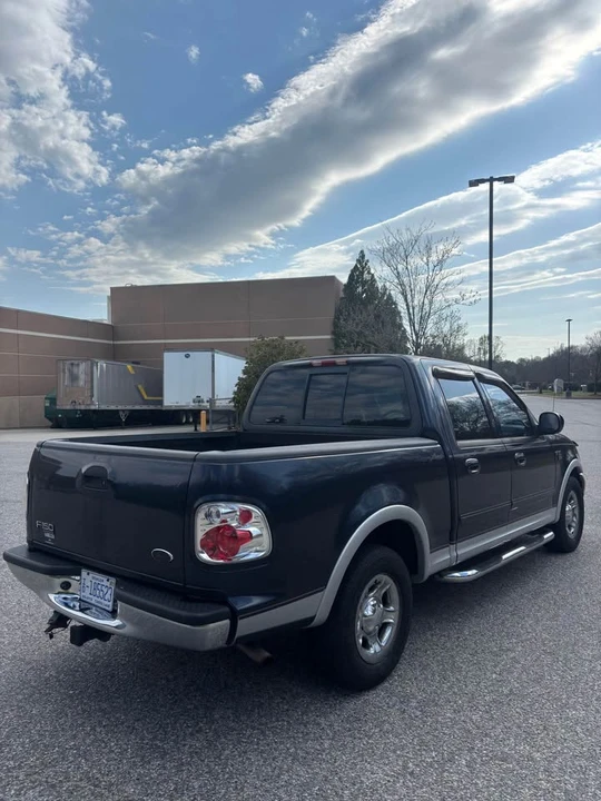 2001 Ford F-150 10th Gen - Image 4 of 12