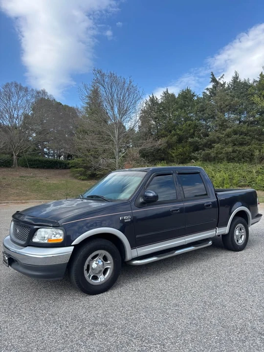 2001 Ford F-150 10th Gen - Image 2 of 12