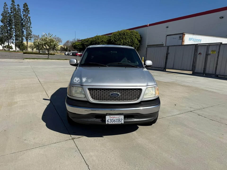2001 Ford F-150 10th Gen - Image 4 of 15