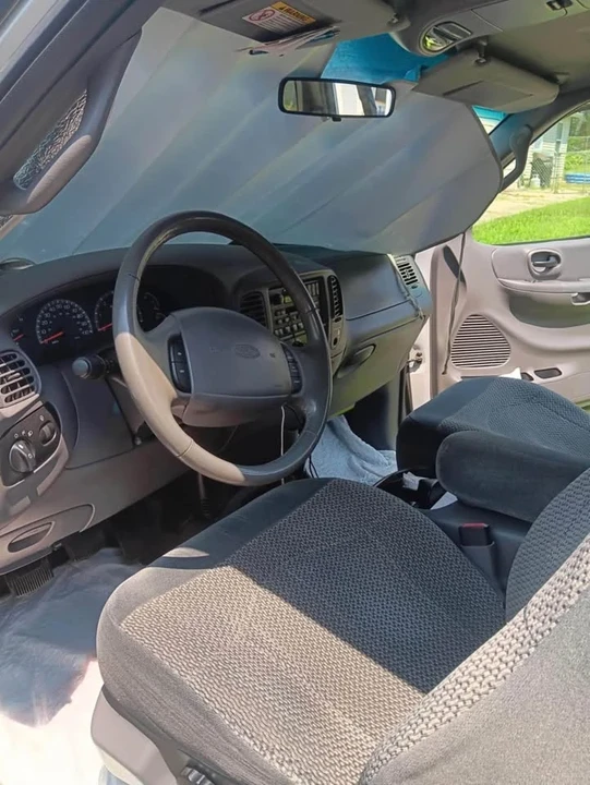 2001 Ford F-150 10th Gen - Image 4 of 9